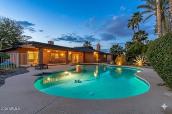612 W Gleneagles Dr, Phoenix, AZ 85023