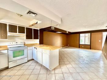 6120 W Townley Ave, Glendale, AZ 85302