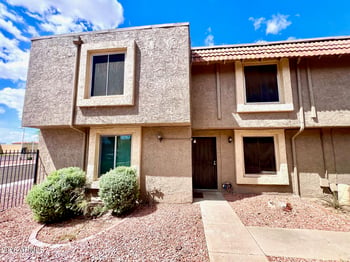 6120 Townley Ave, Glendale, AZ 85302