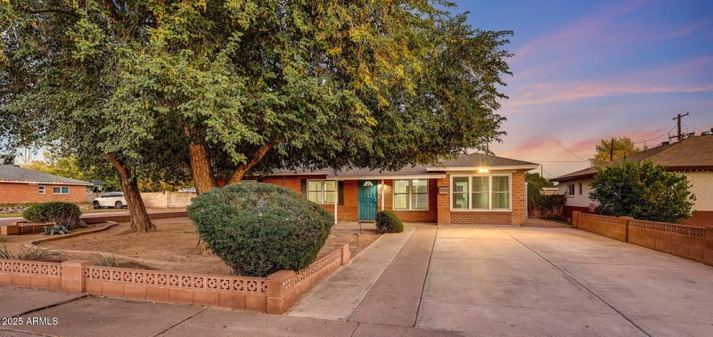 6121 17th Ave, Phoenix, AZ 85015