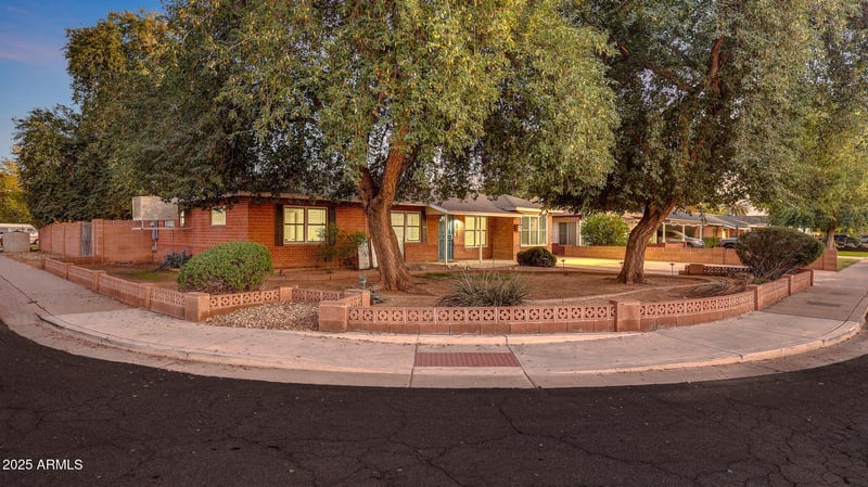 6121 17th Ave, Phoenix, AZ 85015