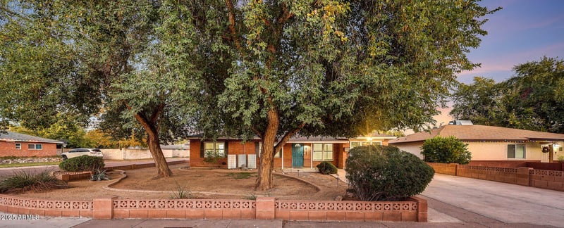 6121 17th Ave, Phoenix, AZ 85015