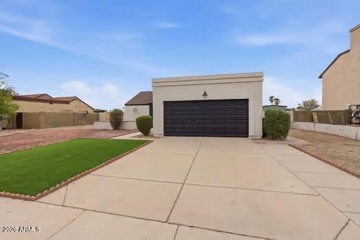 6121 W Maui Ln, Glendale, AZ 85306
