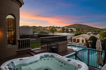 6123 Alameda Rd, Glendale, AZ 85310