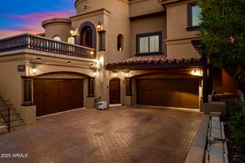 6123 Alameda Rd, Glendale, AZ 85310