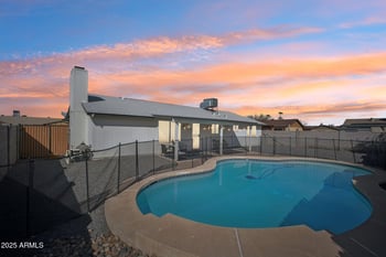 6123 Karen Lee Ln, Glendale, AZ 85306