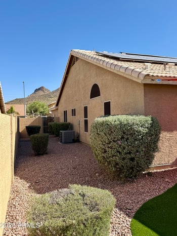 6123 Fallen Leaf Ln, Glendale, AZ 85310