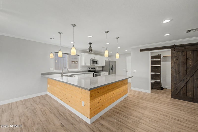 6123 W Nancy Rd, Glendale, AZ 85306
