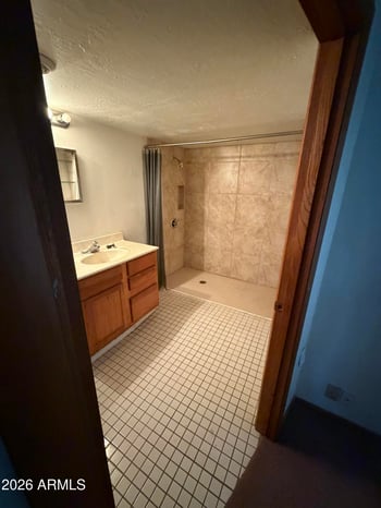 6124 Keim Dr, Glendale, AZ 85301