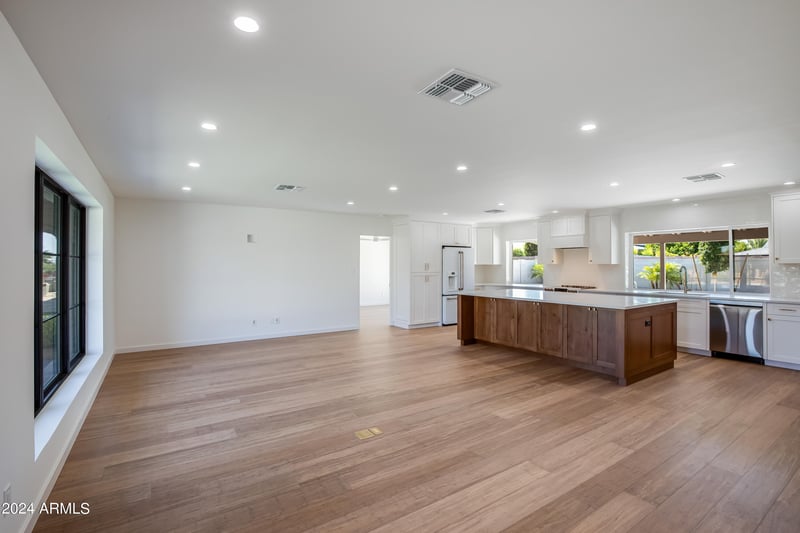 6125 E Cambridge Ave, Scottsdale, AZ 85257