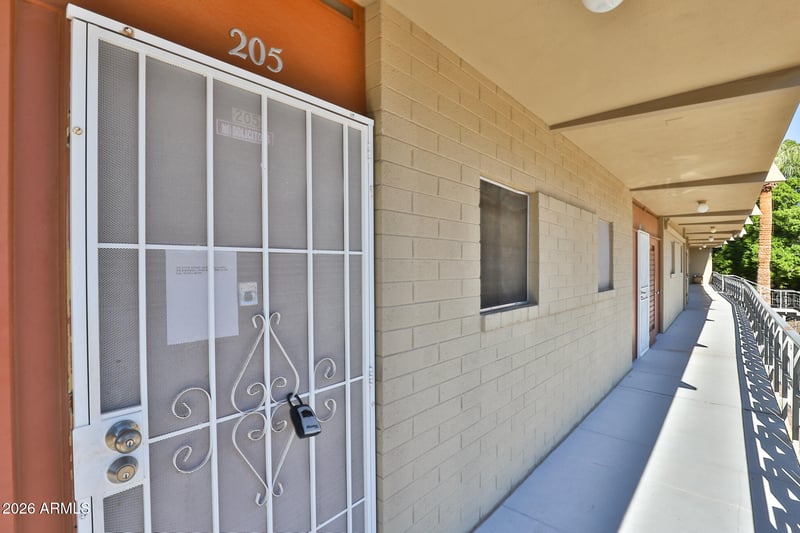 6125 E Indian School Rd #205, Scottsdale, AZ 85251