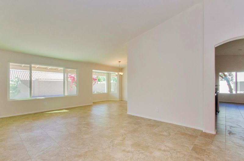 6125 E Quince St, Mesa, AZ 85215