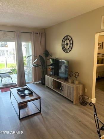 6125 Indian School Rd #190, Scottsdale, AZ 85251