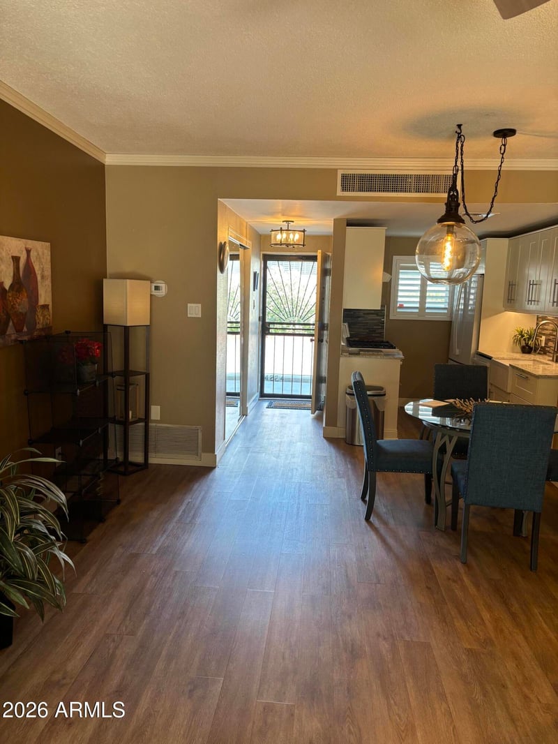 6125 Indian School Rd #194, Scottsdale, AZ 85251