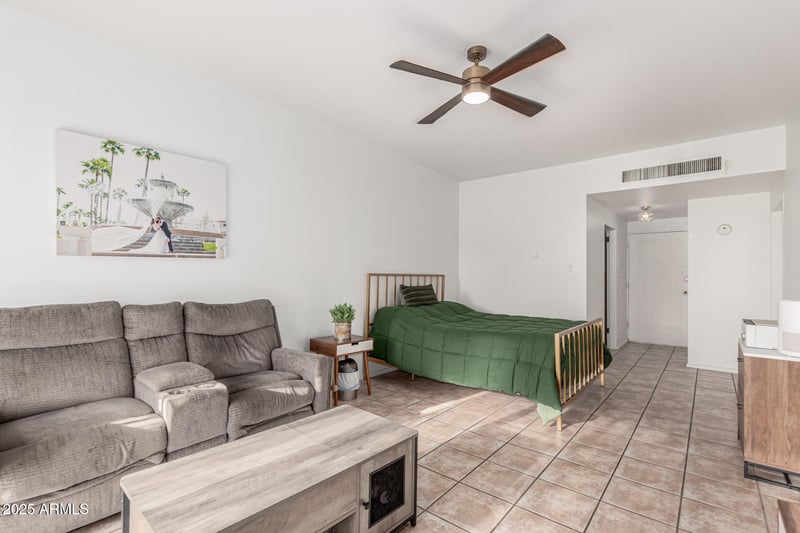 6125 Indian School Rd #213, Scottsdale, AZ 85251