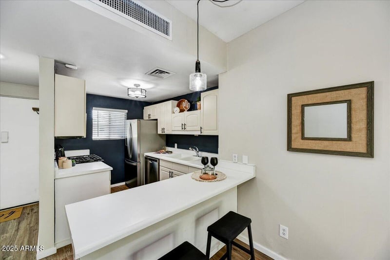 6125 Indian School Rd #218, Scottsdale, AZ 85251