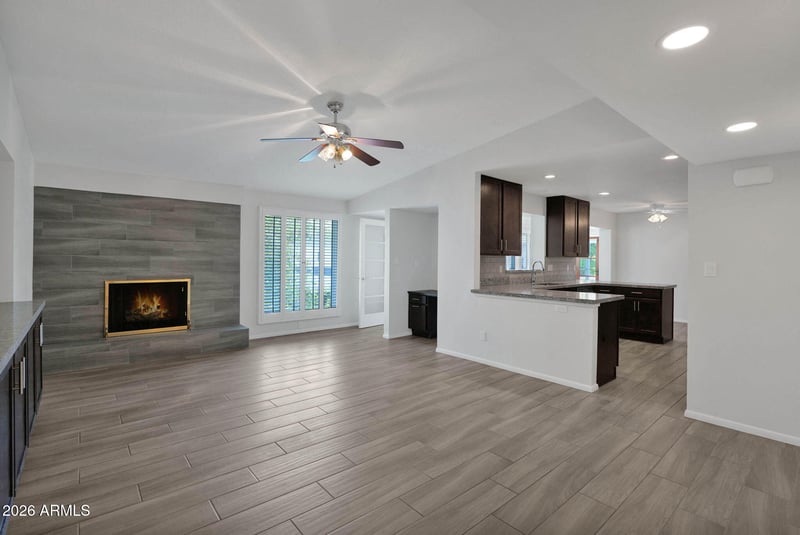 6125 Central Ave #14, Phoenix, AZ 85012