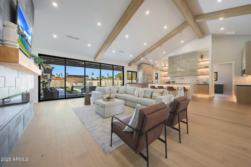 6126 E Charter Oak Rd, Scottsdale, AZ 85254