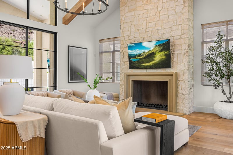 6126 Joshua Tree Ln, Paradise Valley, AZ 85253
