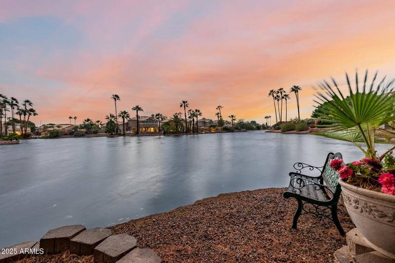 6127 Donald Dr, Glendale, AZ 85310