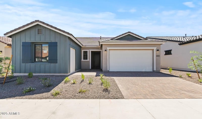6127 Sunrise Ln, Buckeye, AZ 85396