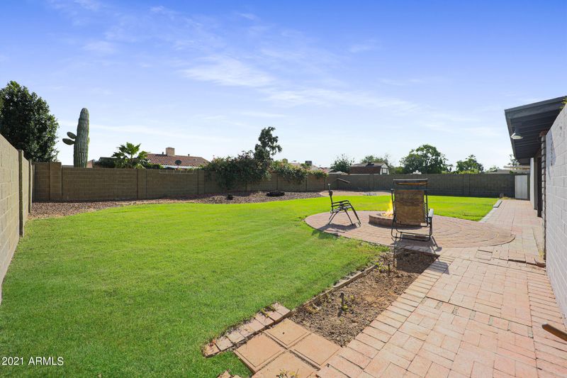 6127 W Corrine Dr, Glendale, AZ 85304