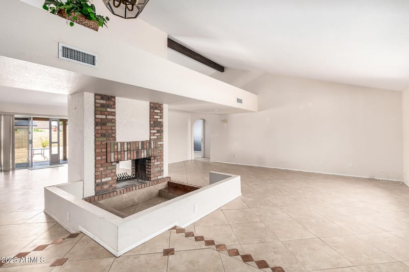 6128 Columbine Dr, Glendale, AZ 85304