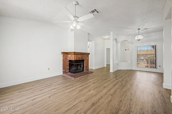6128 Cicero St, Mesa, AZ 85205