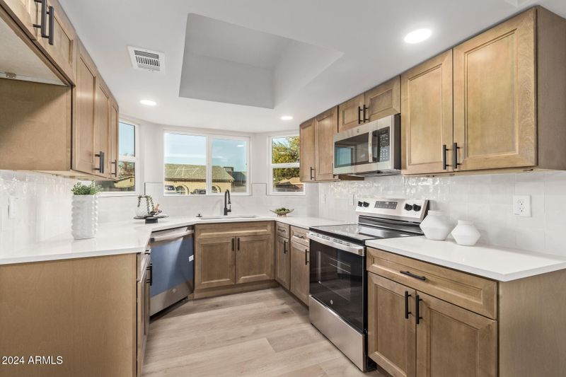 6129 W Pierce St, Phoenix, AZ 85043
