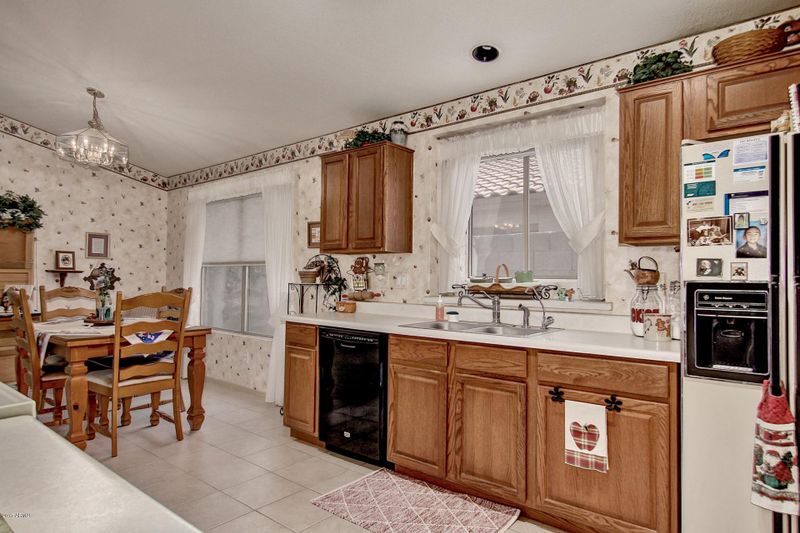613 E Cathy Dr, Gilbert, AZ 85296