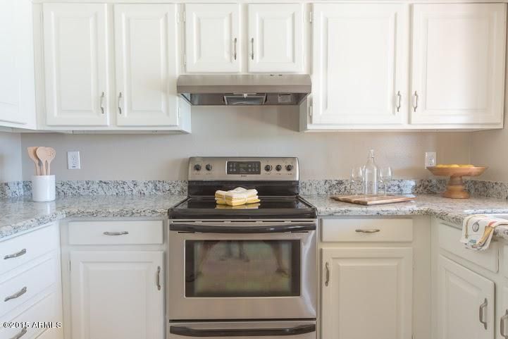 613 E Holmes Ave, Mesa, AZ 85204