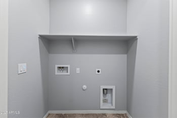 613 Elm Ln, Avondale, AZ 85323