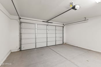 613 Elm Ln, Avondale, AZ 85323