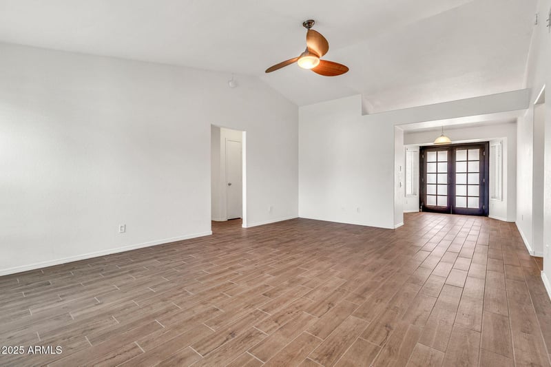 613 Monterey St, Gilbert, AZ 85233