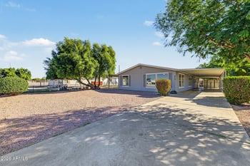 613 S Ellsworth Rd, Mesa, AZ 85208