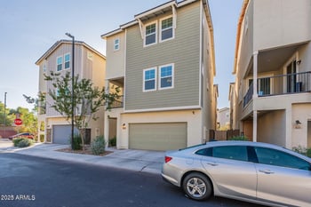 613 Winchester Dr, Chandler, AZ 85286