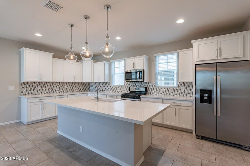 613 Winchester Dr, Chandler, AZ 85286