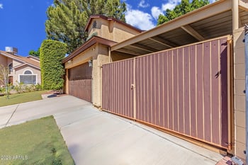 6131 Crocus Dr, Glendale, AZ 85306