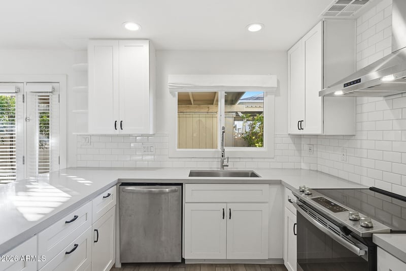 6131 Granite Reef Rd, Scottsdale, AZ 85250