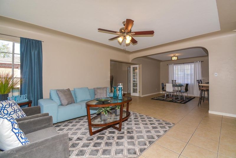 6131 N 17th Ave, Phoenix, AZ 85015