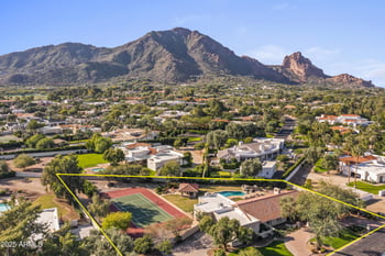 6131 Naumann Dr, Paradise Valley, AZ 85253