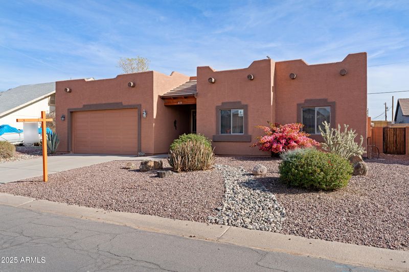 6131 S Eagle Pass Rd, Gold Canyon, AZ 85118