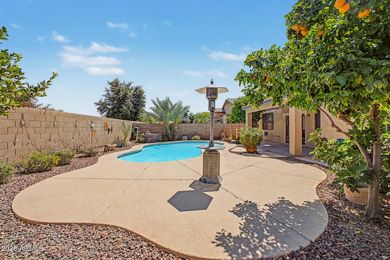 6131 Topaz Pl, Chandler, AZ 85249