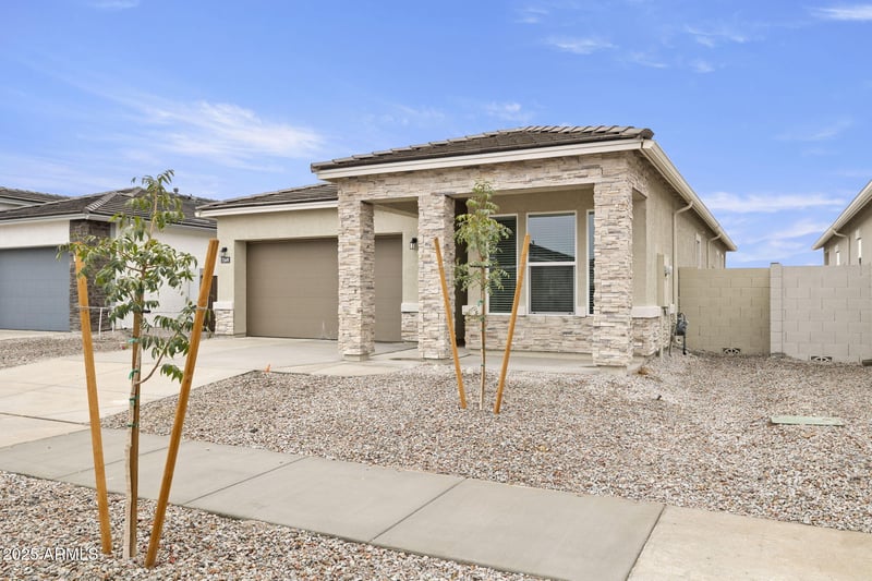 6133 259th Dr, Buckeye, AZ 85326