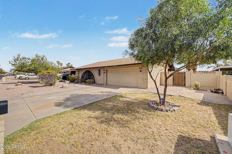 6133 E Hannibal St, Mesa, AZ 85205
