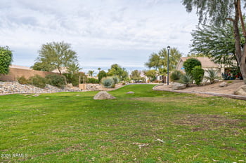 6133 Saddleback St, Mesa, AZ 85215