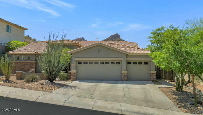 6133 Fetlock Trl, Phoenix, AZ 85083