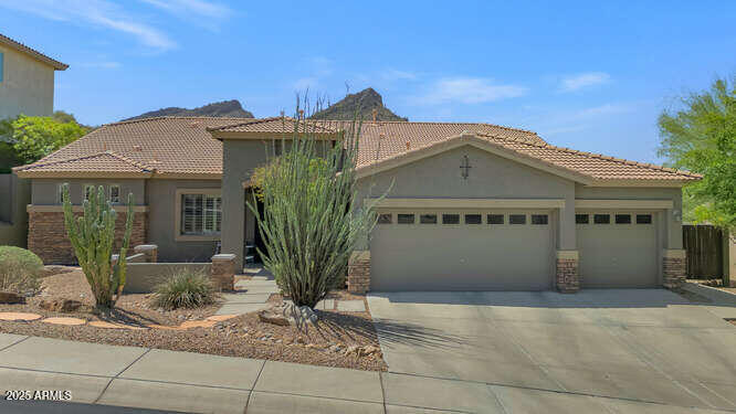 6133 Fetlock Trl, Phoenix, AZ 85083