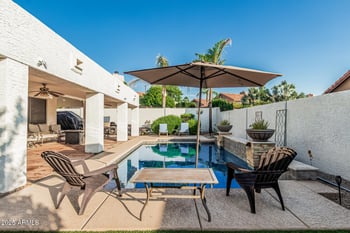 6133 Saddleback St, Mesa, AZ 85215
