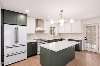 6134 9th St, Phoenix, AZ 85014